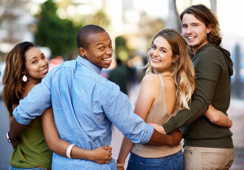 Amitié homme femme quand on est en couple