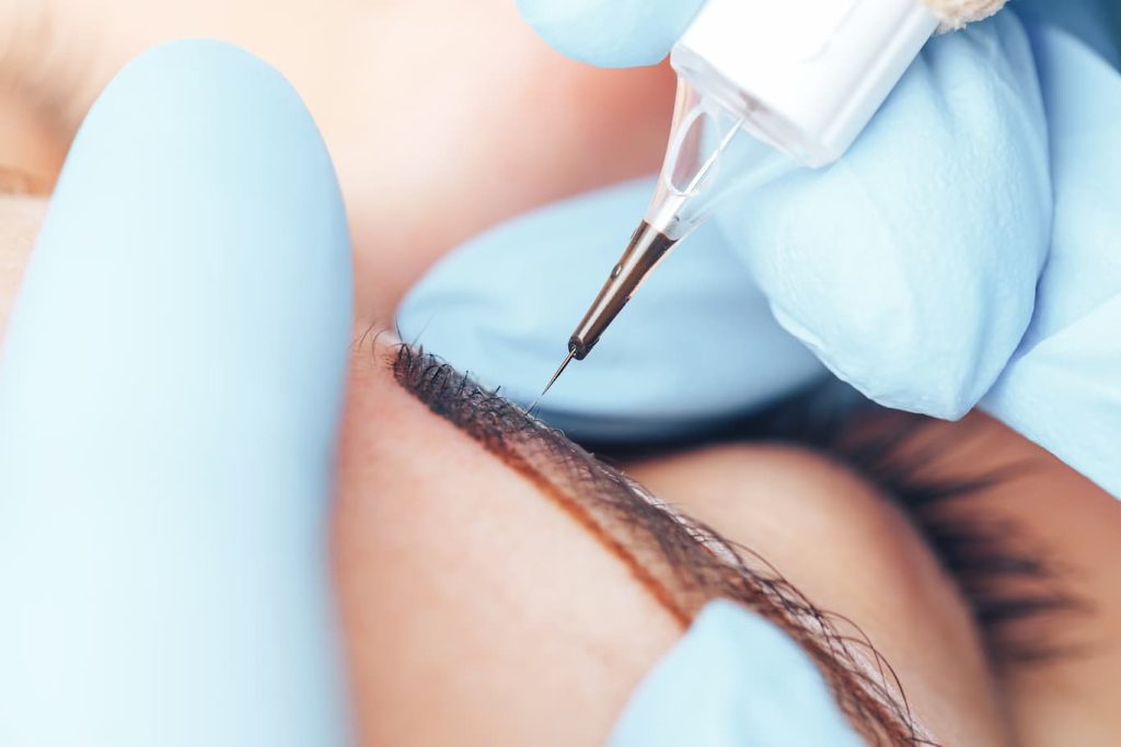 Microblading qui s'efface au bout d'une semaine : ce qui m'est arrivé et ce que j'ai appris