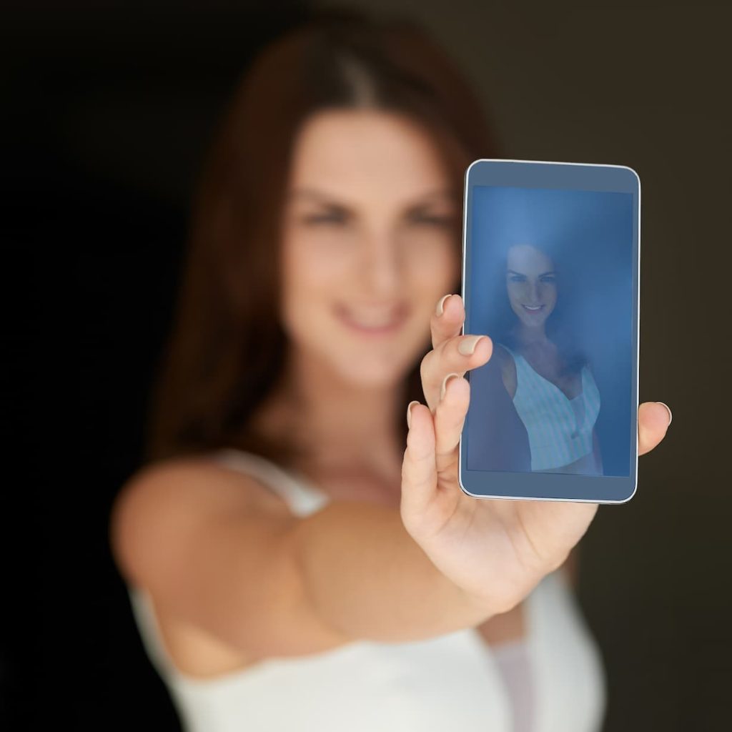 Ma femme ne veut pas que je regarde son portable